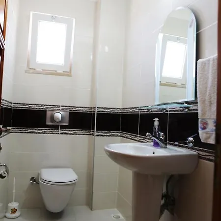 Güzey 3+1 Doğa Ve Deniz Manzaralı Apartamento