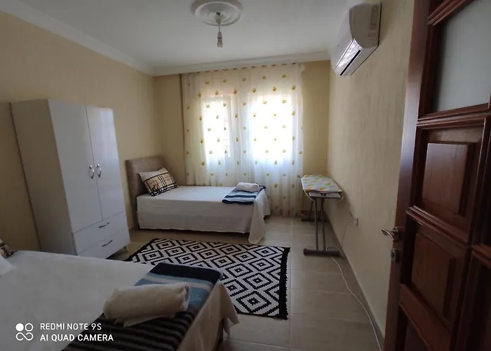 Guezey 3+1 Doga Ve Deniz Manzarali Apartment *