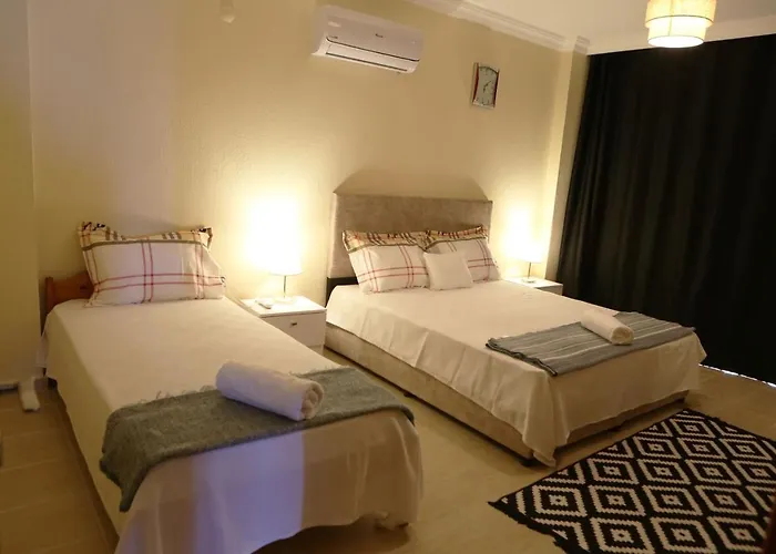 Guezey 3+1 Doga Ve Deniz Manzarali