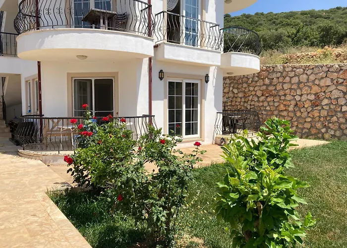 Appartement Guezey 3+1 Doga Ve Deniz Manzarali Kaş